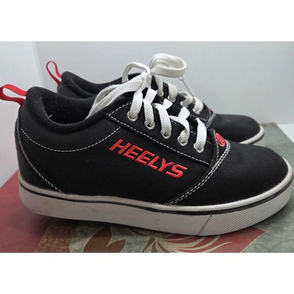 VGC Heelys Pro 20 (HE100757) Black Skate Shoes Youth US Size 4 EUR 35 - Picture 1 of 10
